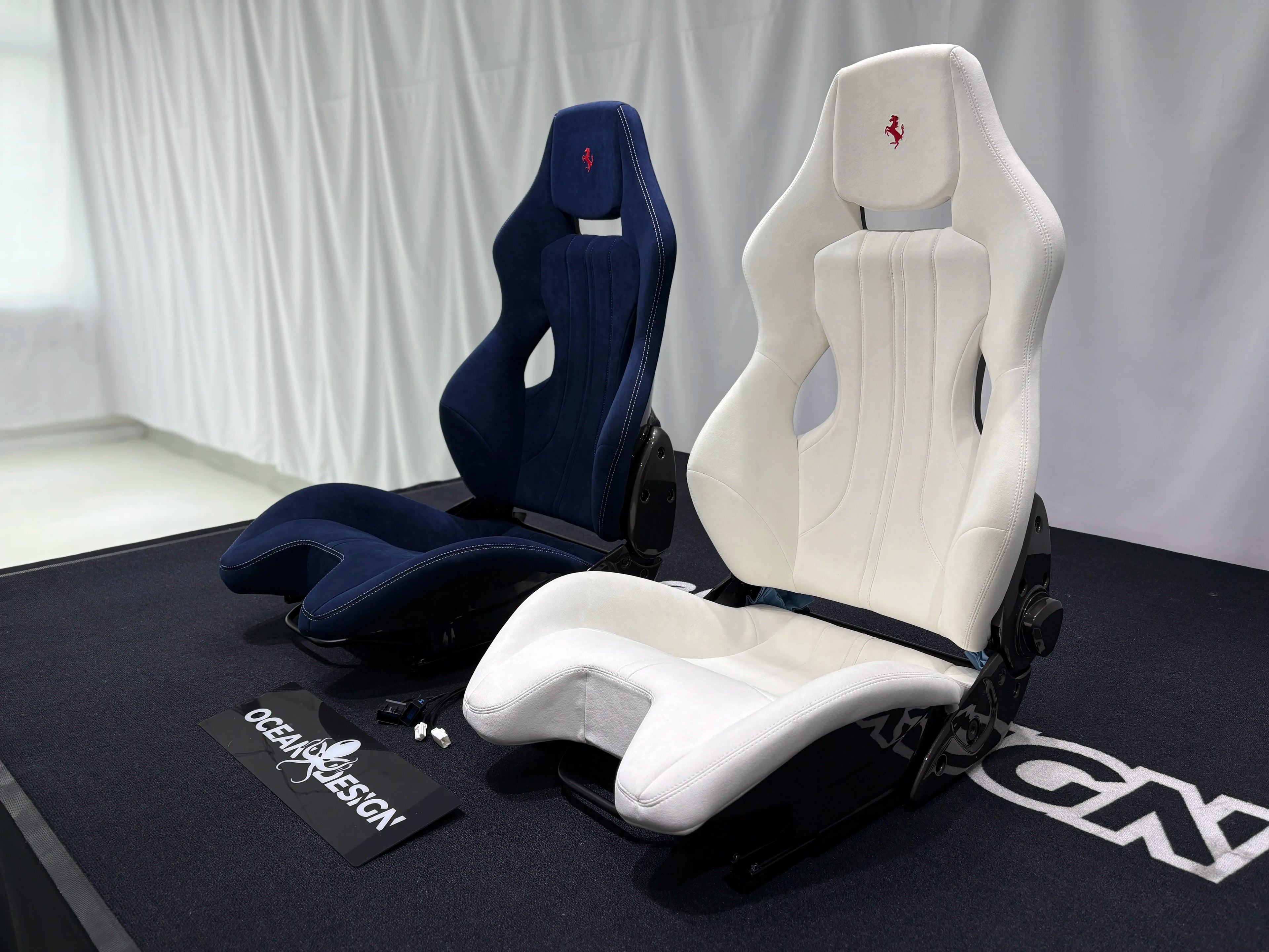 Ferrari F430 458 488 F8 Dry Carbon Fiber One-Piece Racing Bucket Seat – Alcantara, Lightweight