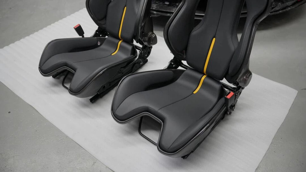 Ferrari 296 GTB / SF90 Dry Carbon Fiber One-Piece Racing Bucket Seat