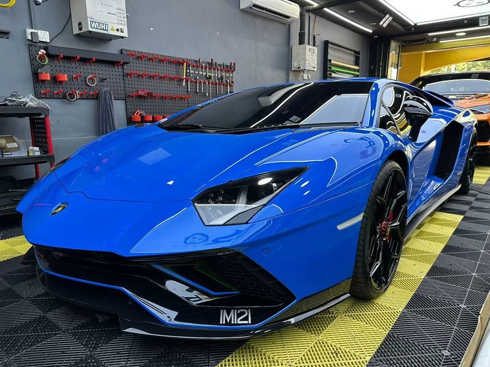 Lamborghini Aventador LP740 (S) OEM-Style Dry Carbon Fiber Aero Kit – Front Lip, Side Skirts, Rear Wing & More