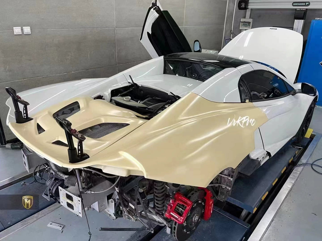 McLaren MP4-12C 625C 650S 675LT-Style Dry Carbon Fiber Full Widebody Kit