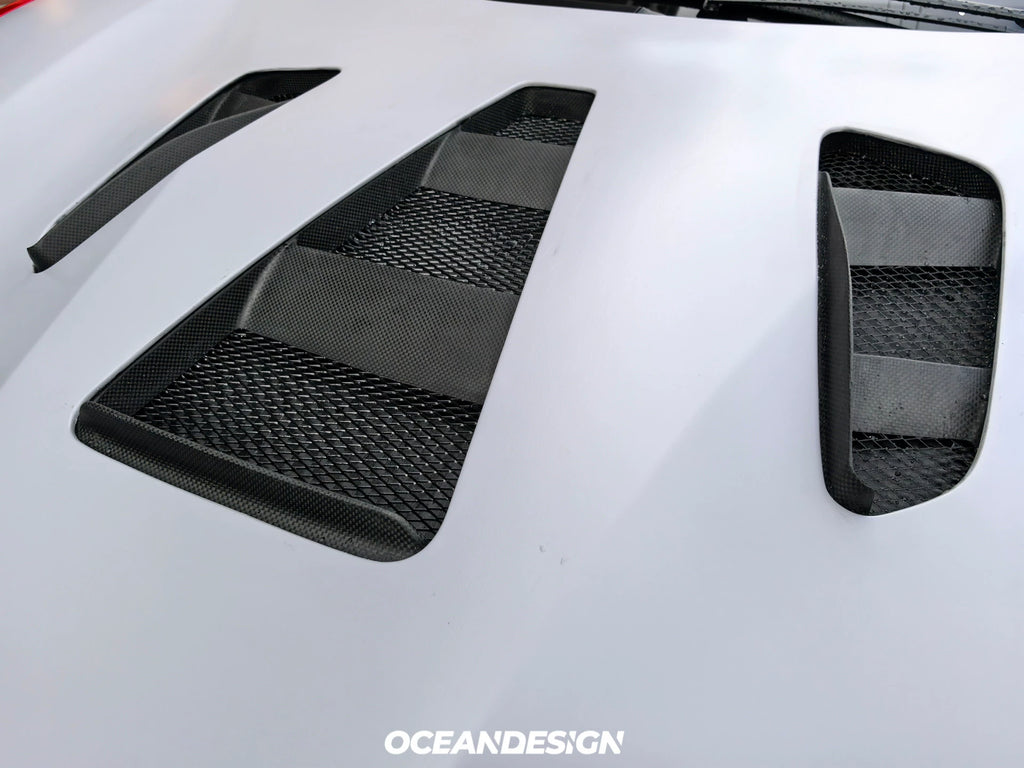 Ferrari 488 Challenge EVO-Style Dry Carbon Fiber Aero Kit – Front & Rear Bumpers, Hood, Side Skirts, Wing