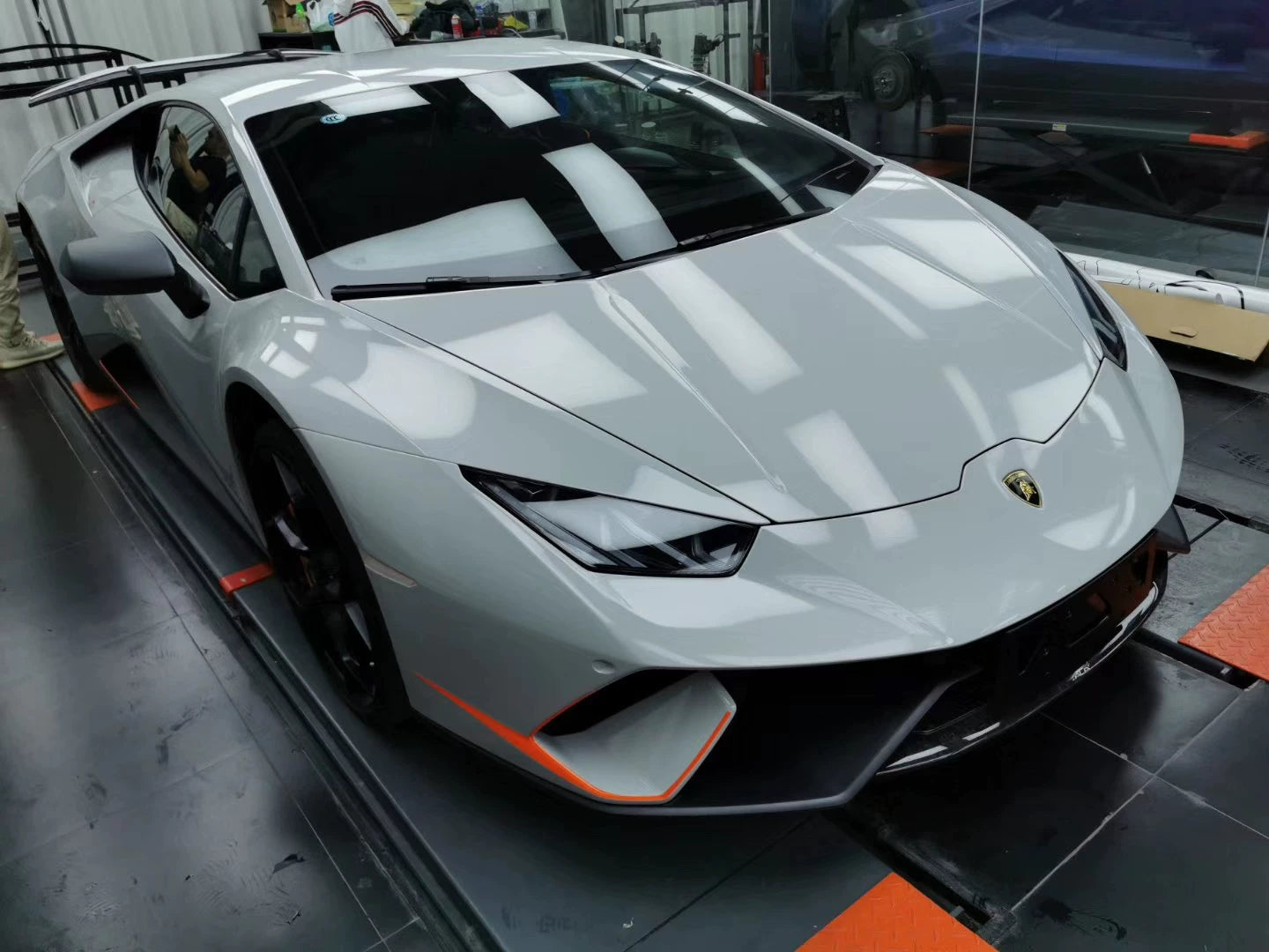 Lamborghini Huracan LP580 LP610 EVO Performante-Style Dry Carbon Fiber Widebody Kit