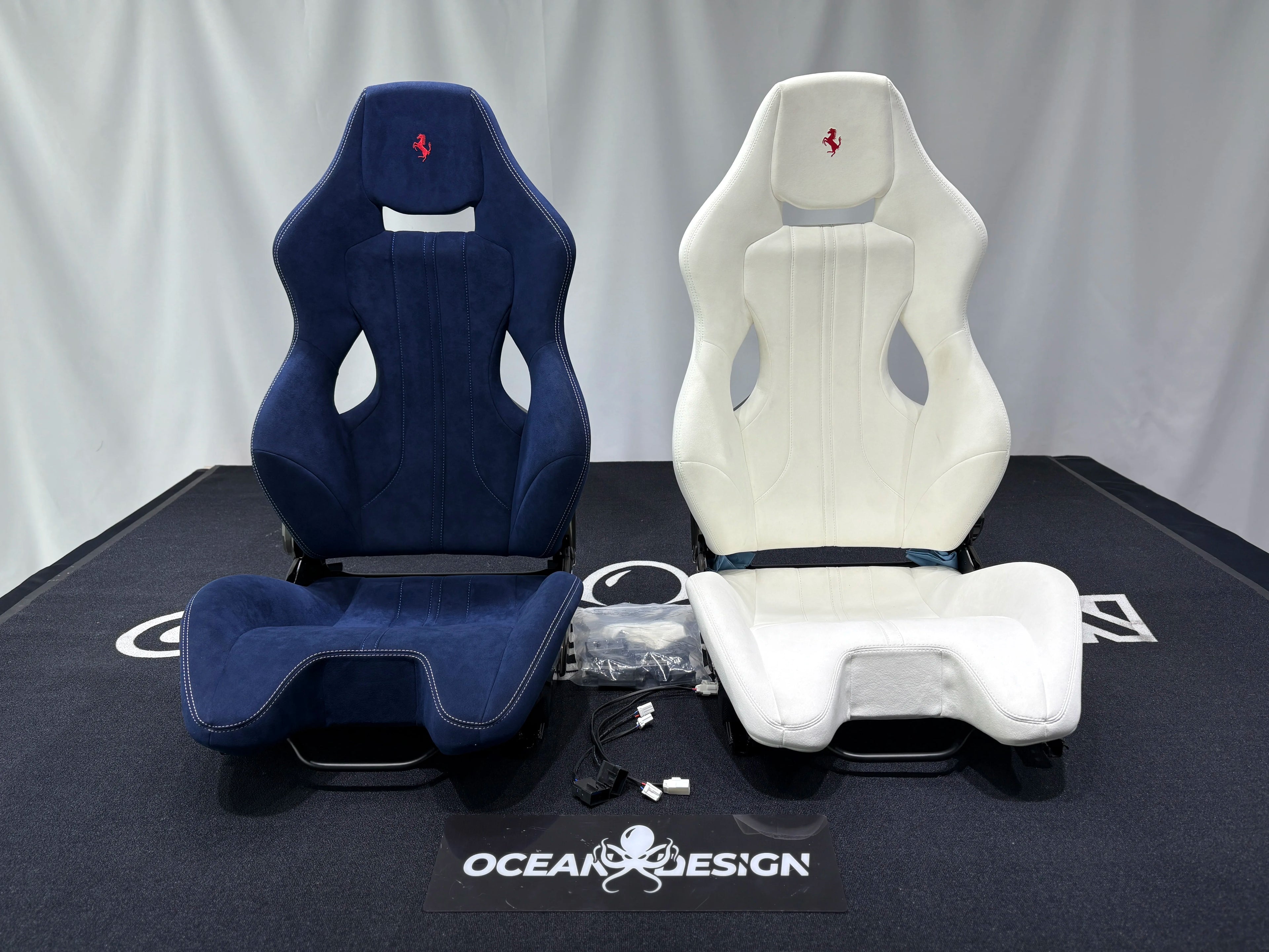 Ferrari F430 458 488 F8 Dry Carbon Fiber One-Piece Racing Bucket Seat – Alcantara, Lightweight
