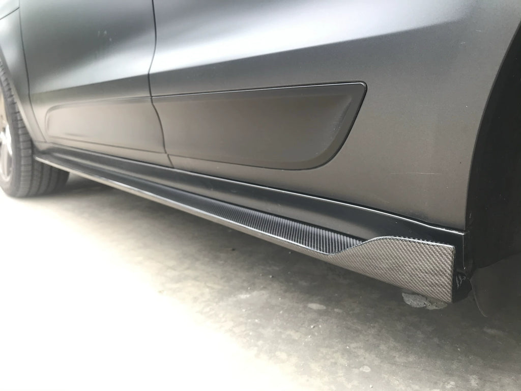 Porsche Macan Techart-Style Carbon Fiber Aero Kit – Front Lip, Side Skirts, Rear Lip, Wing, Front Vents