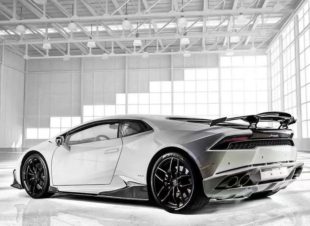 Lamborghini Huracan LP580 LP600 LP610 MAD-Style Dry Carbon Fiber Aero Kit – Corner Pieces, Side Skirts, Wing