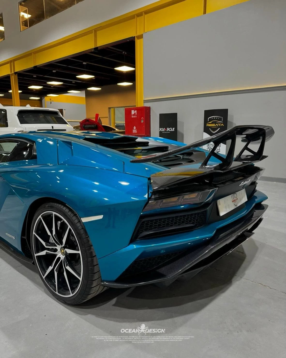 Lamborghini Aventador LP740 (S) OEM-Style Dry Carbon Fiber Aero Kit – Front Lip, Side Skirts, Rear Wing & More