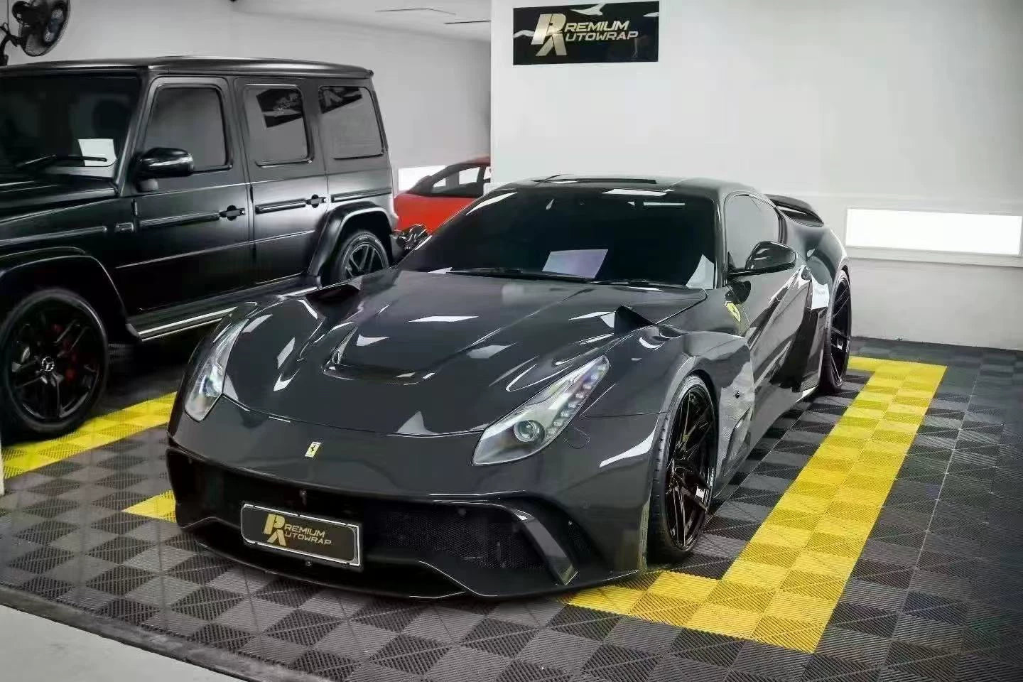 Ferrari F12 N-Largo-Style Semi-Carbon Fiber Widebody Kit
