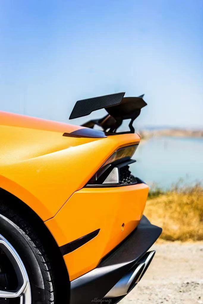 Lamborghini Huracan LP580 LP600 LP610 MAD-Style Dry Carbon Fiber Aero Kit – Corner Pieces, Side Skirts, Wing
