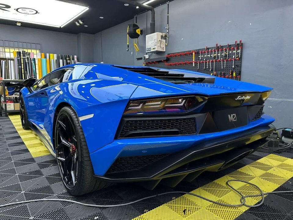 Lamborghini Aventador LP740 (S) OEM-Style Dry Carbon Fiber Aero Kit – Front Lip, Side Skirts, Rear Wing & More