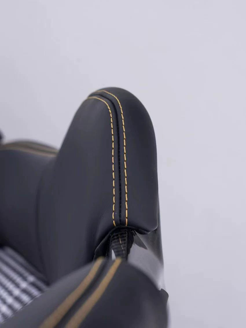 Porsche 911 GT3 RS-Style Dry Carbon Fiber One-Piece Racing Bucket Seat – Pepita, Lightweight