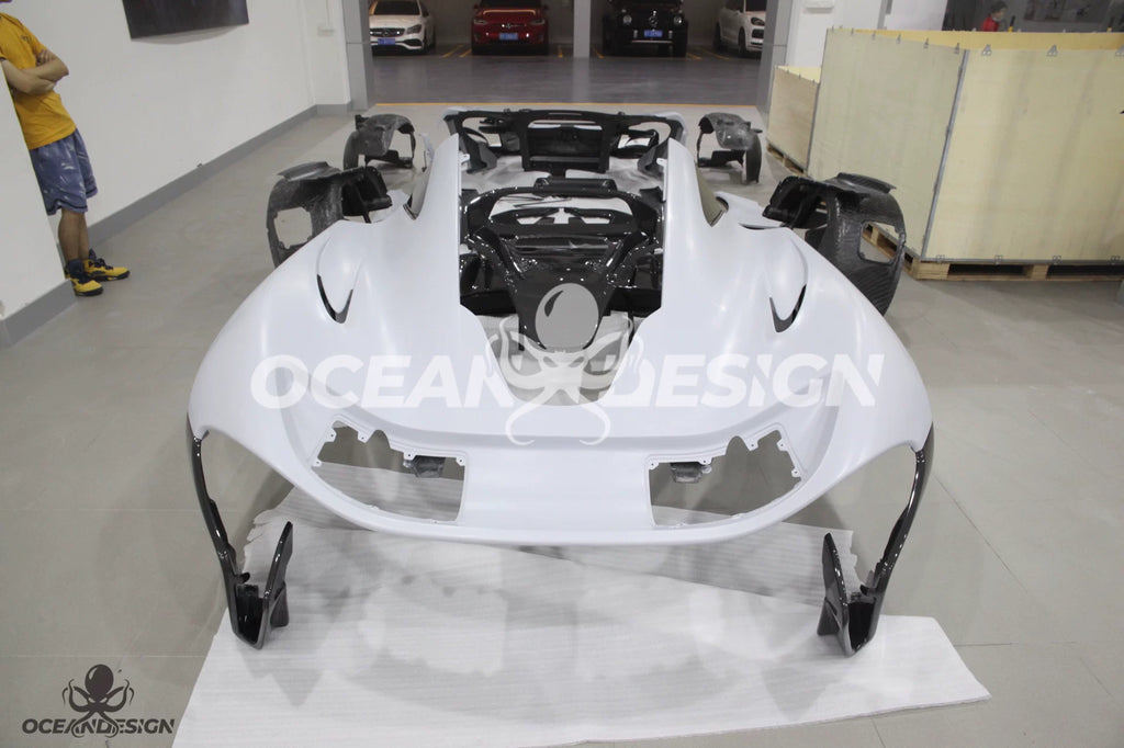 McLaren P1 GTR-Style Dry Carbon Fiber Body Kit – Complete Aero