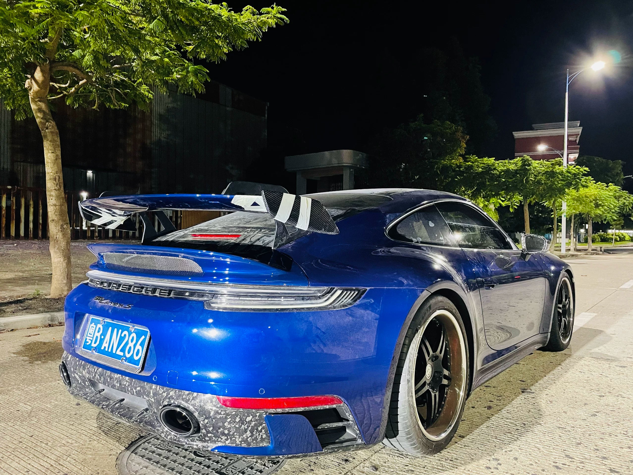 Porsche 911 992.1 Sport Design-Style Dry Carbon Fiber Rear Lip & Wing