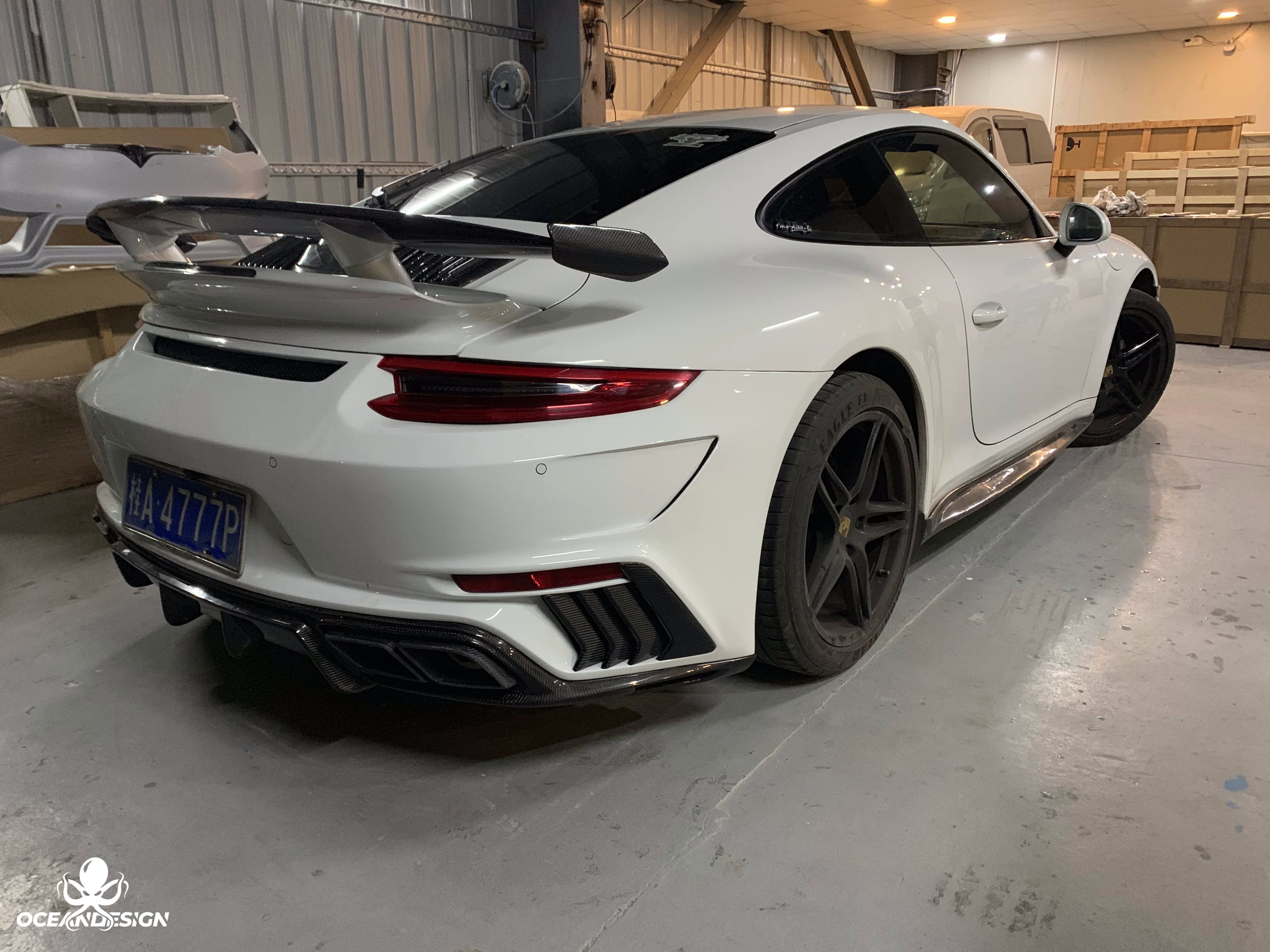 Porsche 911 991.2 Topcar-Style Carbon Fiber Aero Kit – Front & Rear Bumpers, Wing, Engine Cover