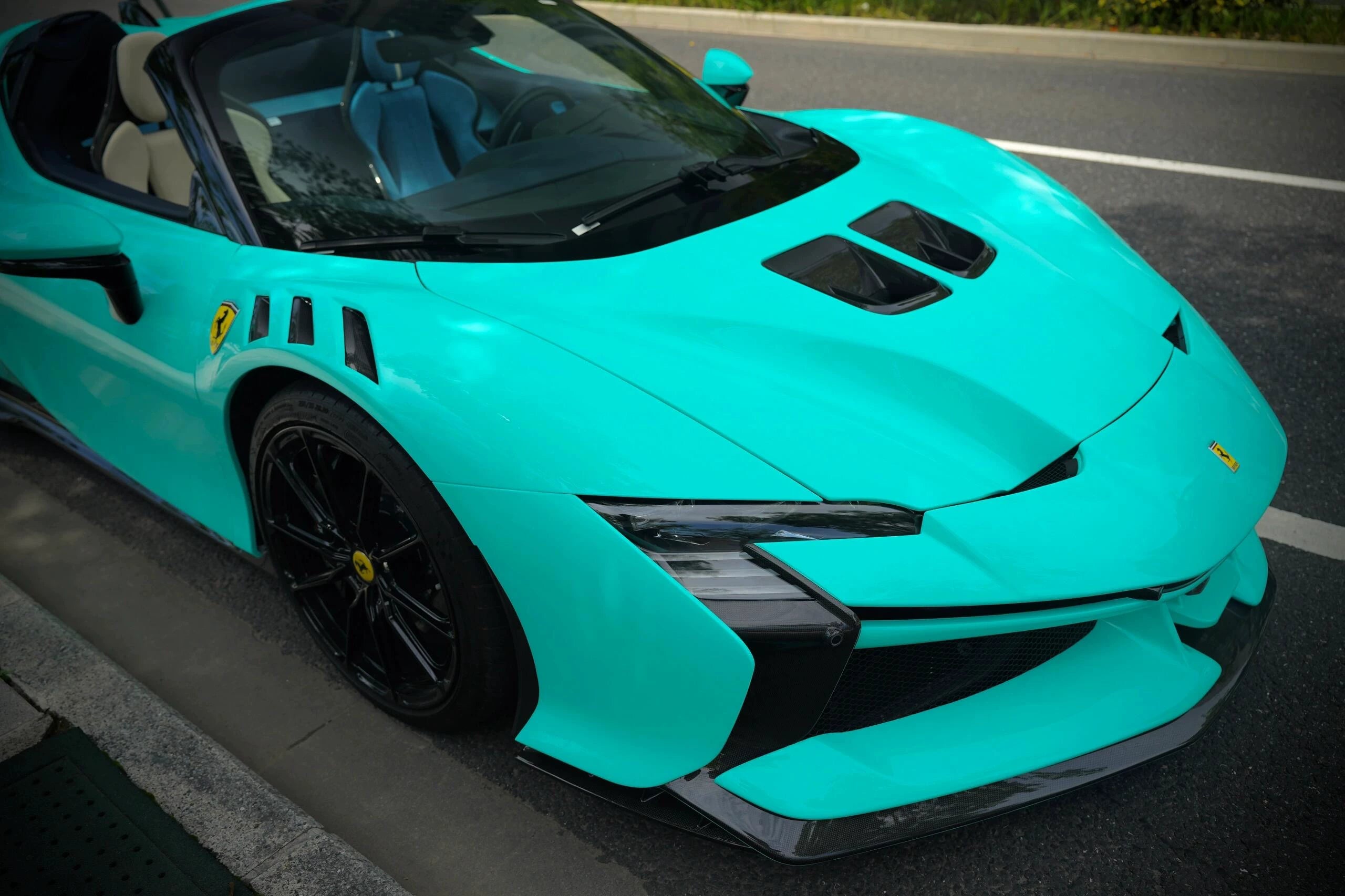 Ferrari SF90 XX-Style Dry Carbon Fiber Full Body Kit – Front & Rear Bumpers, Hood, Fenders, Wing