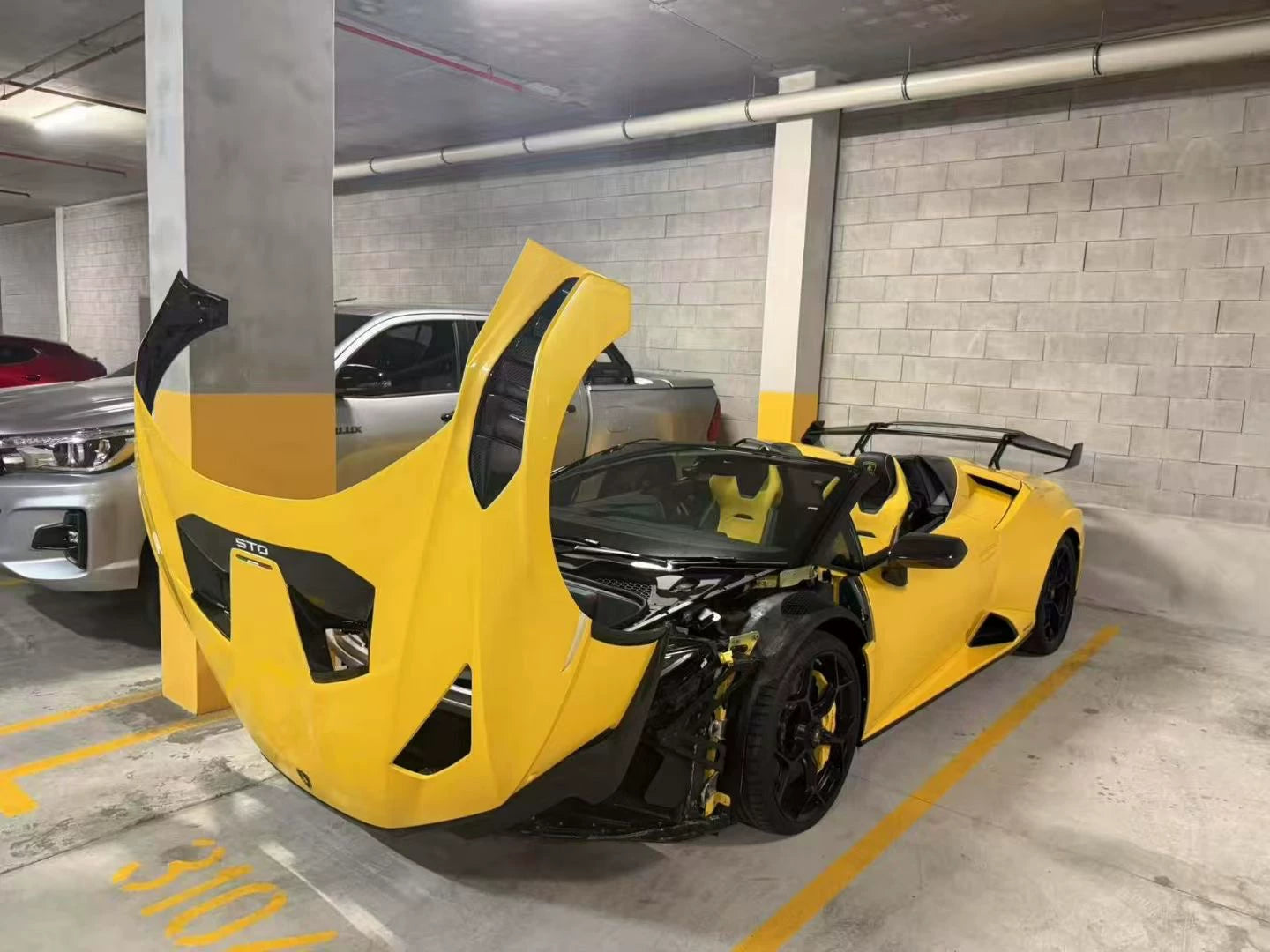 Lamborghini Huracan LP580 LP610 EVO STO-Style Dry Carbon Fiber Widebody Kit