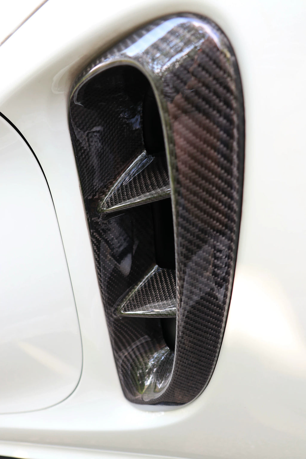 Porsche 718 Boxster Cayman Techart-Style Carbon Fiber Aero Kit – Front Lip, Side Skirts, Rear Lip, Wing