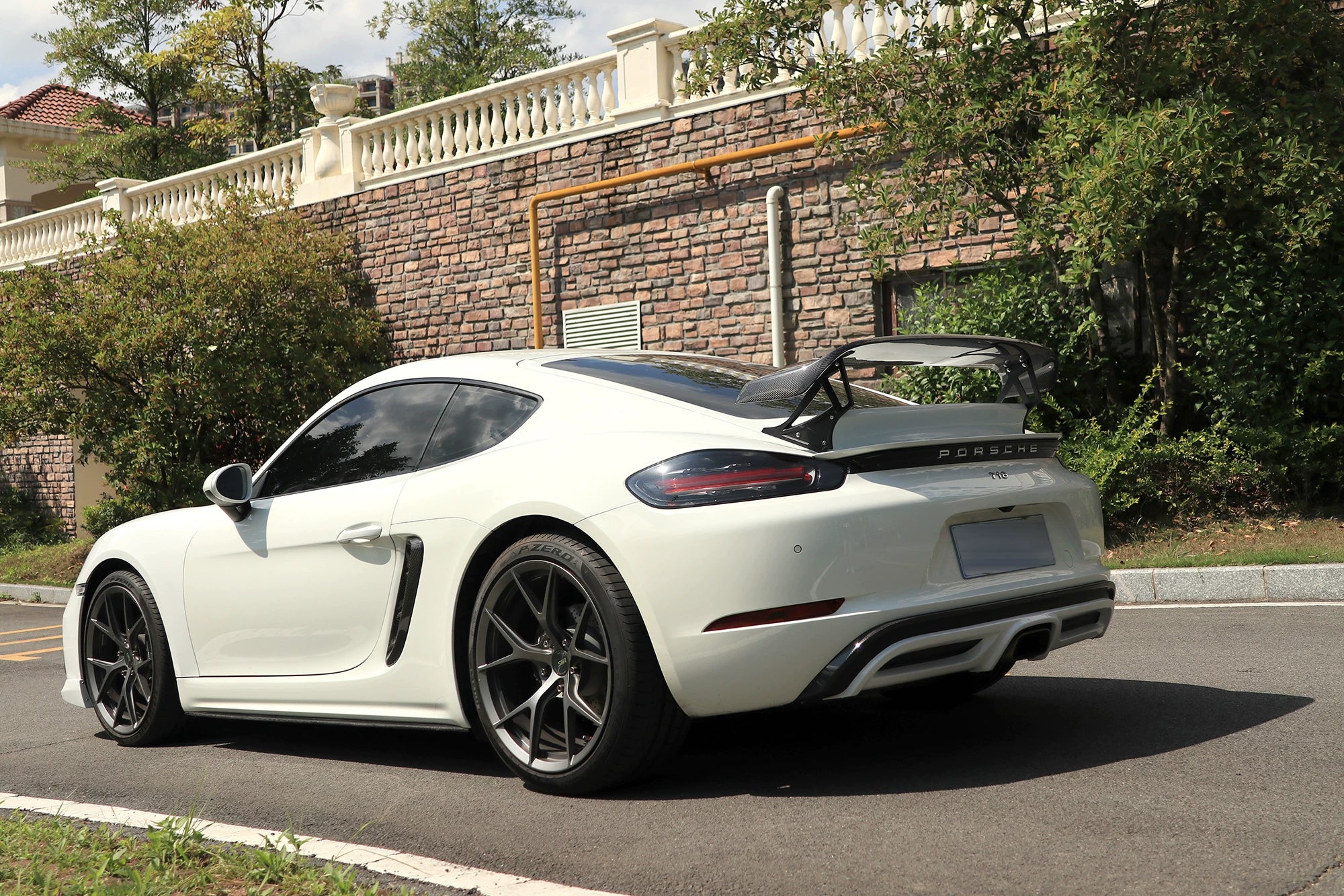 Porsche 718 Boxster Cayman Techart-Style Carbon Fiber Aero Kit – Front Lip, Side Skirts, Rear Lip, Wing