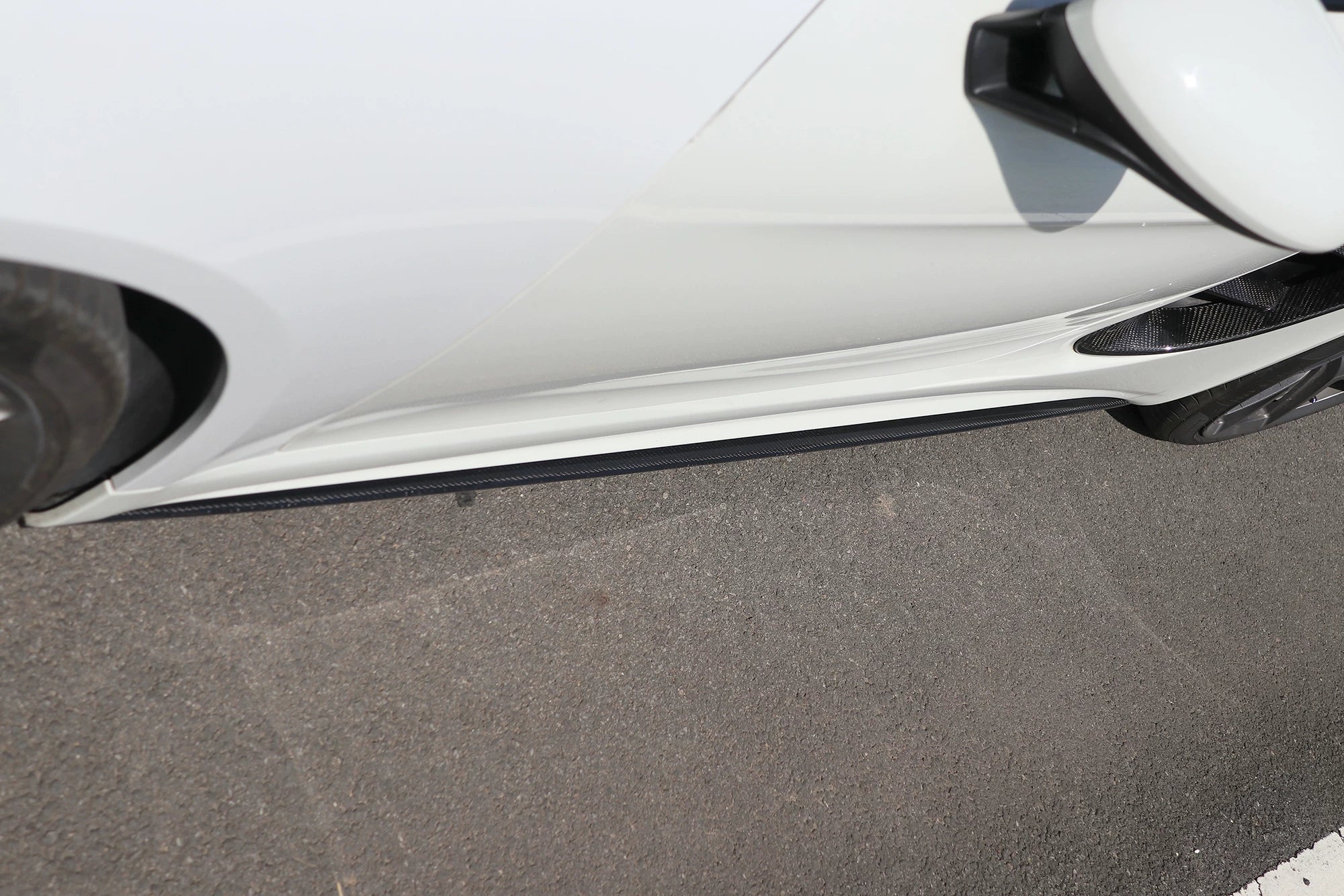 Porsche 718 Boxster Cayman Techart-Style Carbon Fiber Aero Kit – Front Lip, Side Skirts, Rear Lip, Wing