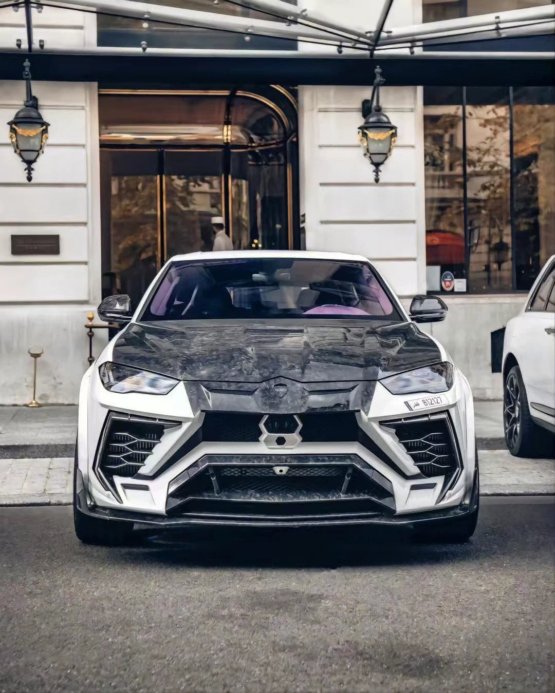 Lamborghini Urus MSY-Style Dry Carbon Fiber Widebody Kit (1st Generation)