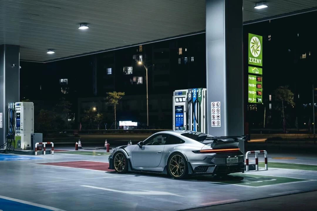 Porsche 911 992.1 Ghost-Style Dry Carbon Fiber Widebody Kit – Front & Rear Bumpers, Fenders, Wing, Hood