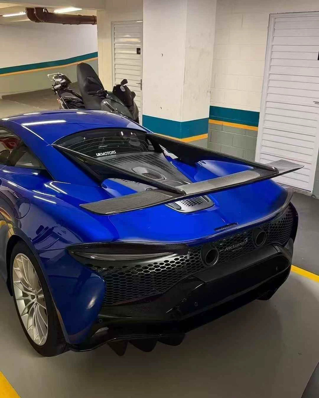 McLaren Artura N-Style Dry Carbon Fiber Aero Kit – Front Lip, Side Skirts, Rear Lip, Rear Wing, Door Sills, Mirror Covers