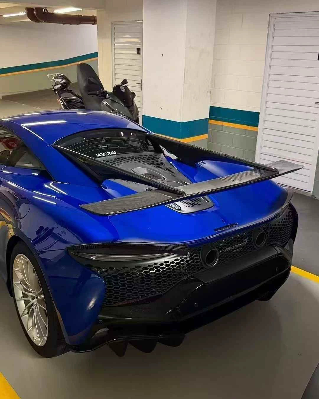 McLaren Artura N-Style Dry Carbon Fiber Aero Kit – Front Lip, Side Skirts, Rear Lip, Rear Wing, Door Sills, Mirror Covers