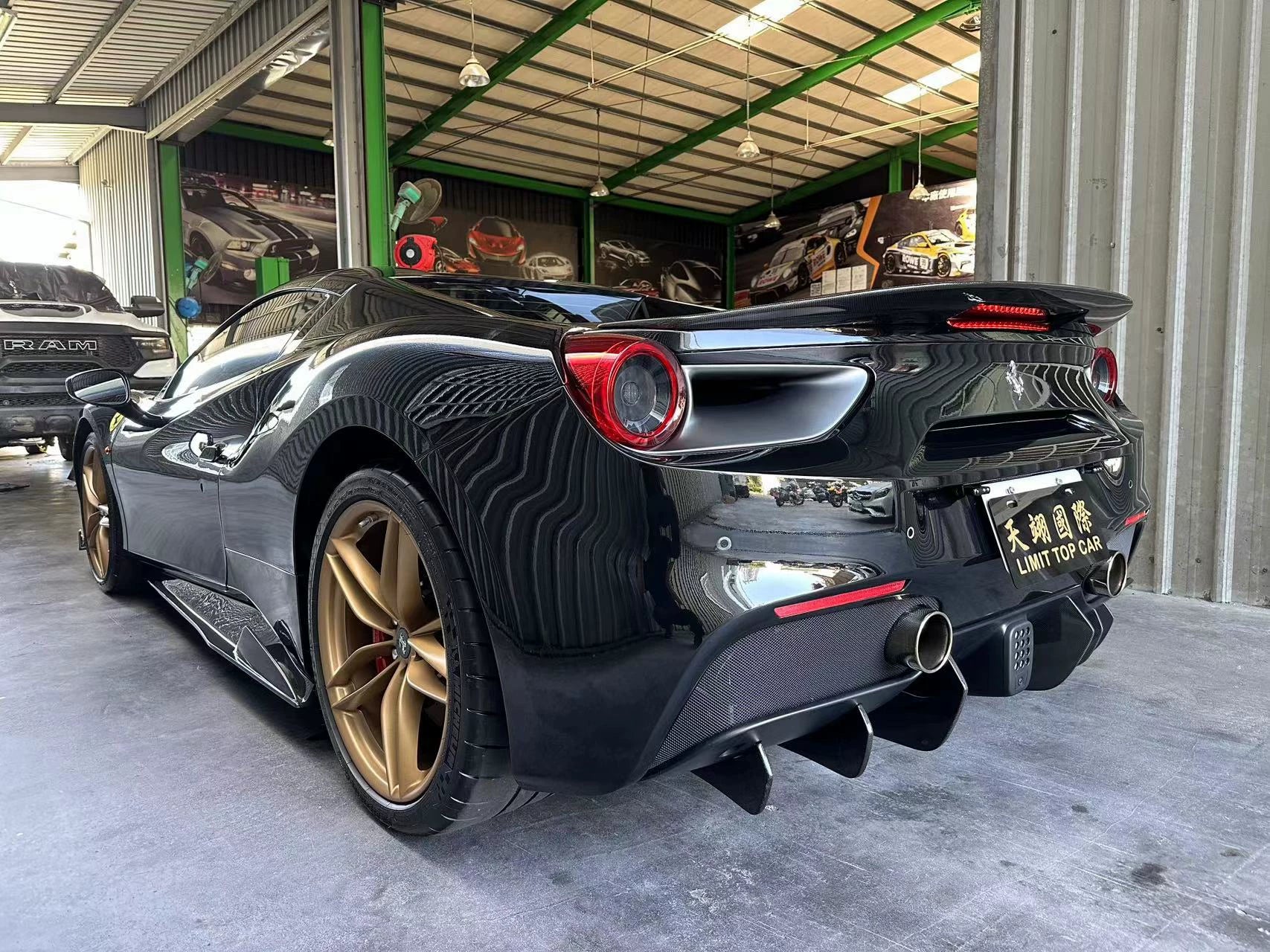 Ferrari 488 GTB Spider V-Style Dry Carbon Fiber Aero Kit – Front Lip, Side Skirts, Spoiler, Wing