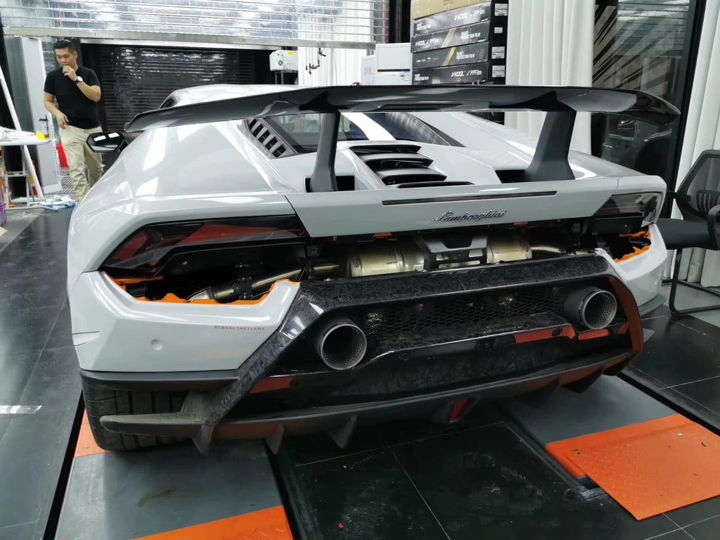 Lamborghini Huracan LP580 LP610 EVO Performante-Style Dry Carbon Fiber Widebody Kit
