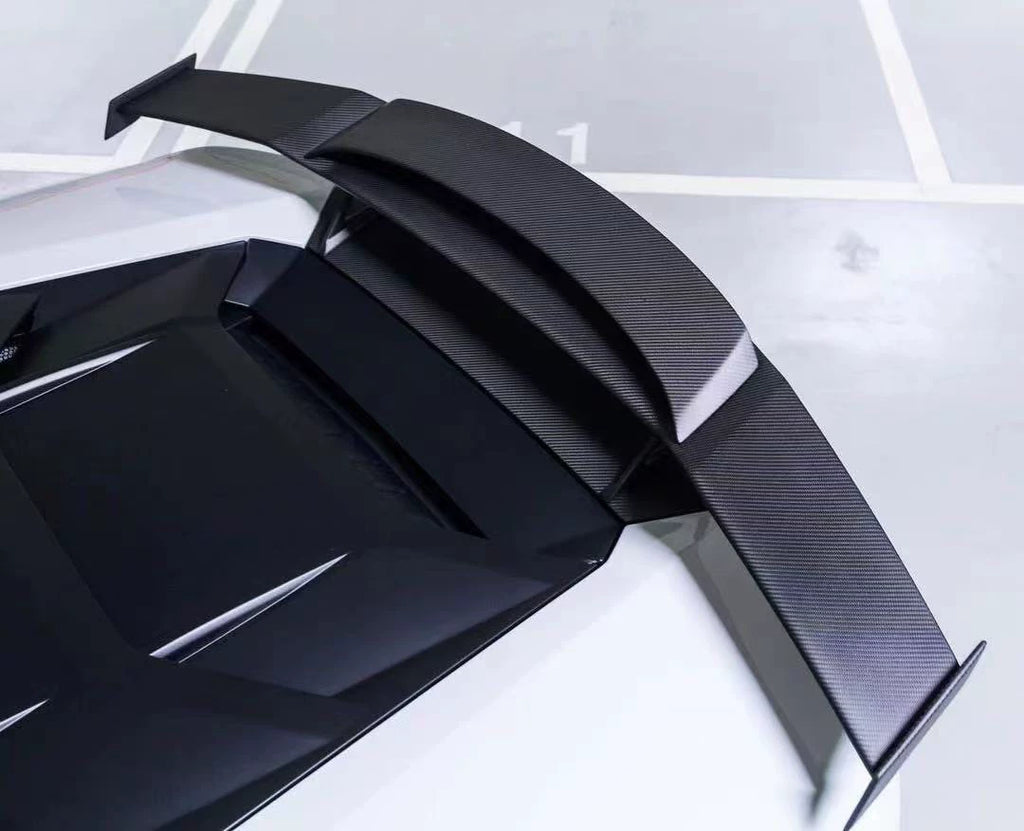 Lamborghini Huracan LP580 LP600 LP610 MAD-Style Dry Carbon Fiber Aero Kit – Corner Pieces, Side Skirts, Wing
