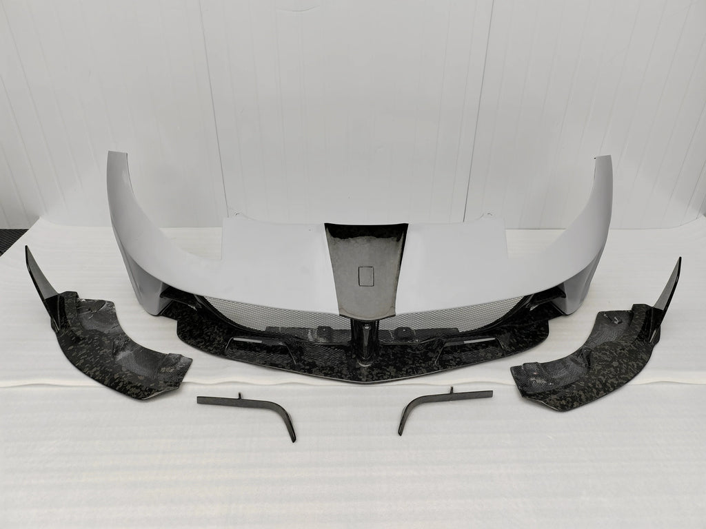 Ferrari 812 Superfast GTS MSY-Style Dry Carbon Fiber Widebody Kit