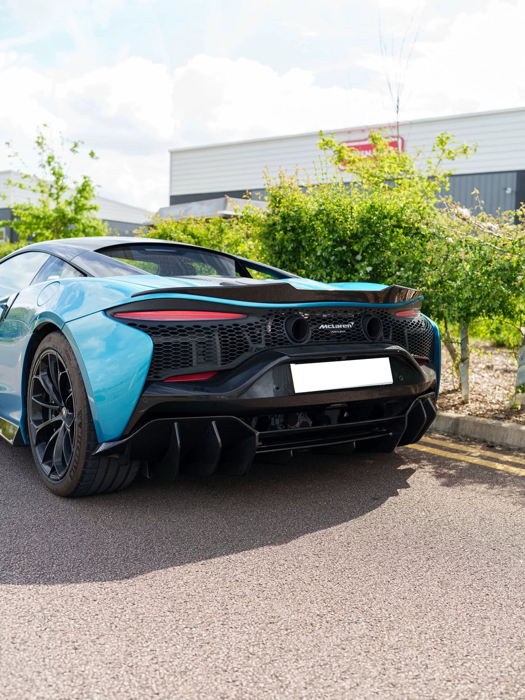 McLaren Artura CT-Style Dry Carbon Fiber Aero Kit – Front Lip, Side Skirts, Rear Lip, Rear Wing, Mirror Covers