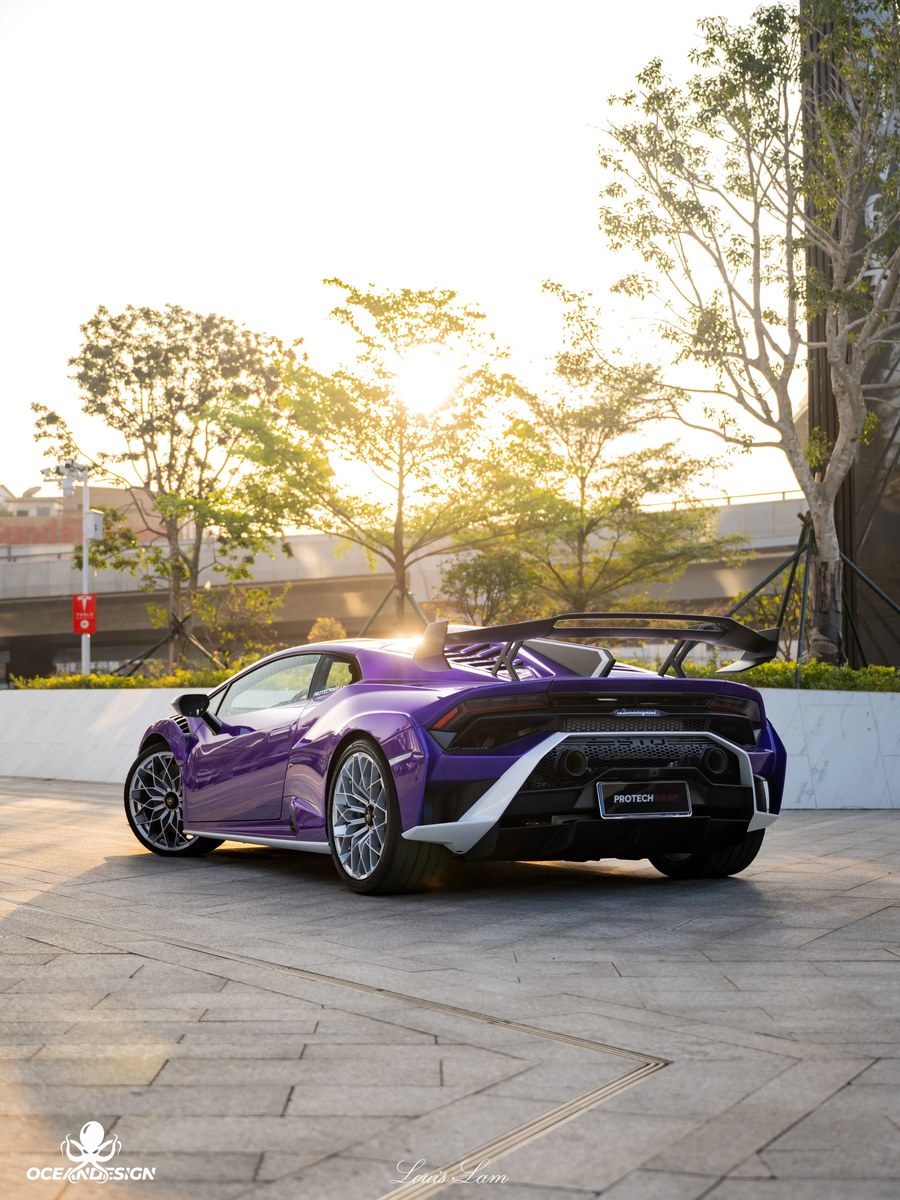Lamborghini STO OEM Style Dry Carbon Fiber Aero Kit – Front Lip, Rear Lip, Rear Wing, Mirror Covers, Front Corner Pieces, Engine Bay Vents, Hood Vents