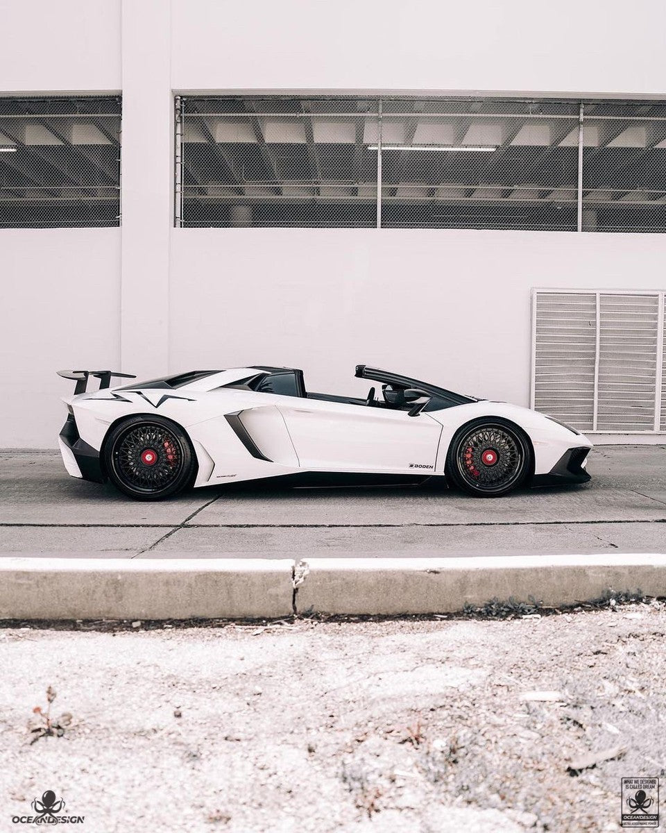 Lamborghini Aventador SV roadster carbon fiber side skirts full profile view