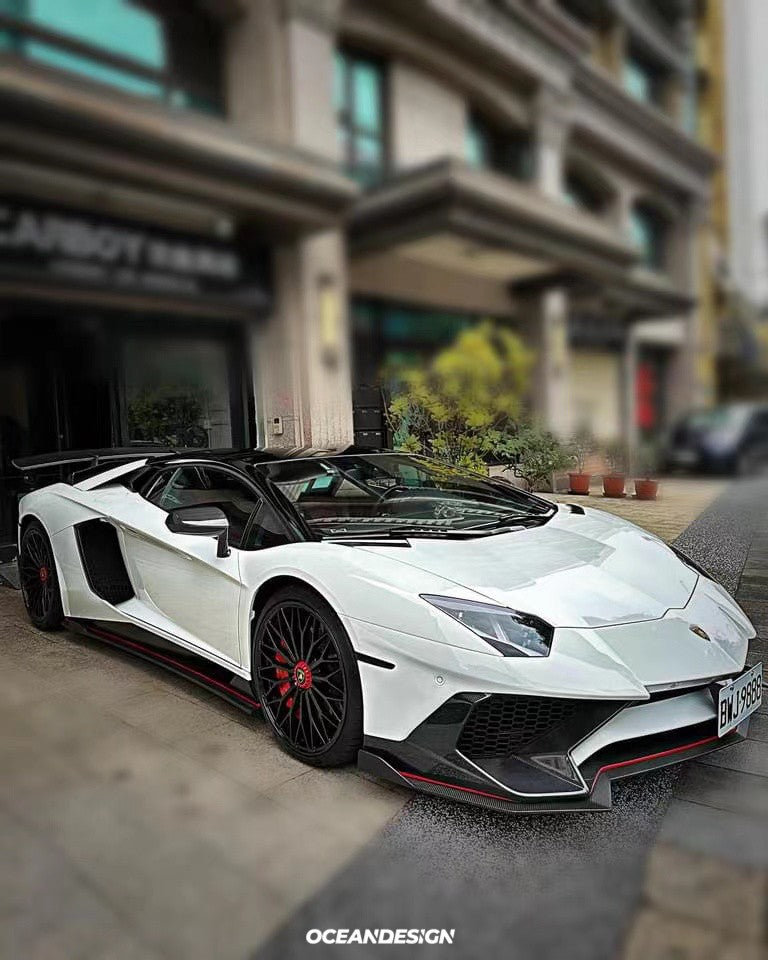 Lamborghini Aventador SV carbon fiber front bumper lip front three-quarter view