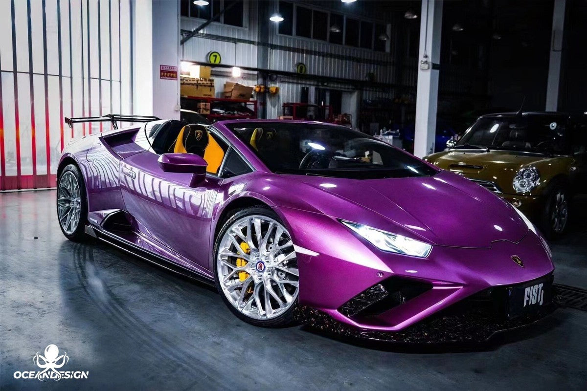 Huracan RWD carbon fiber side skirts gloss finish
