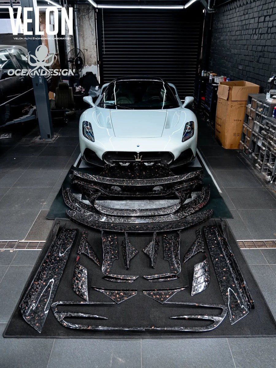 Maserati MC20 SD Style Dry Carbon Fiber Aero Kit – Front Lip, Rear Lip, Side Skirts, GT Wing, Engine Bay Trim, Fender Trim, Mirror Covers