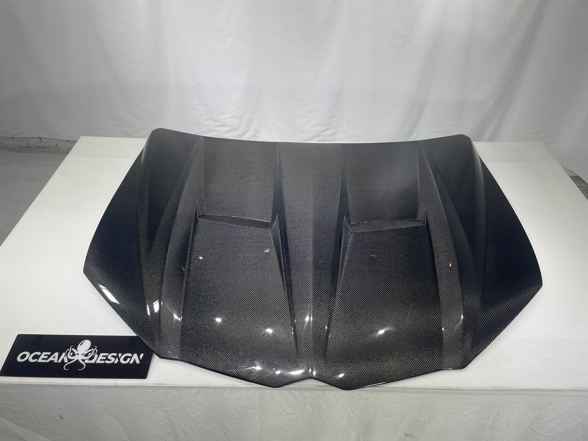 Lamborghini Urus Topcar Style Dry Carbon Fiber Aero Kit – Front Lip, Side Skirts, Rear Lip, Hood, Wing, Mirror Covers, Fender Trim, Wheel Arches, Air Vents, Interior Trim