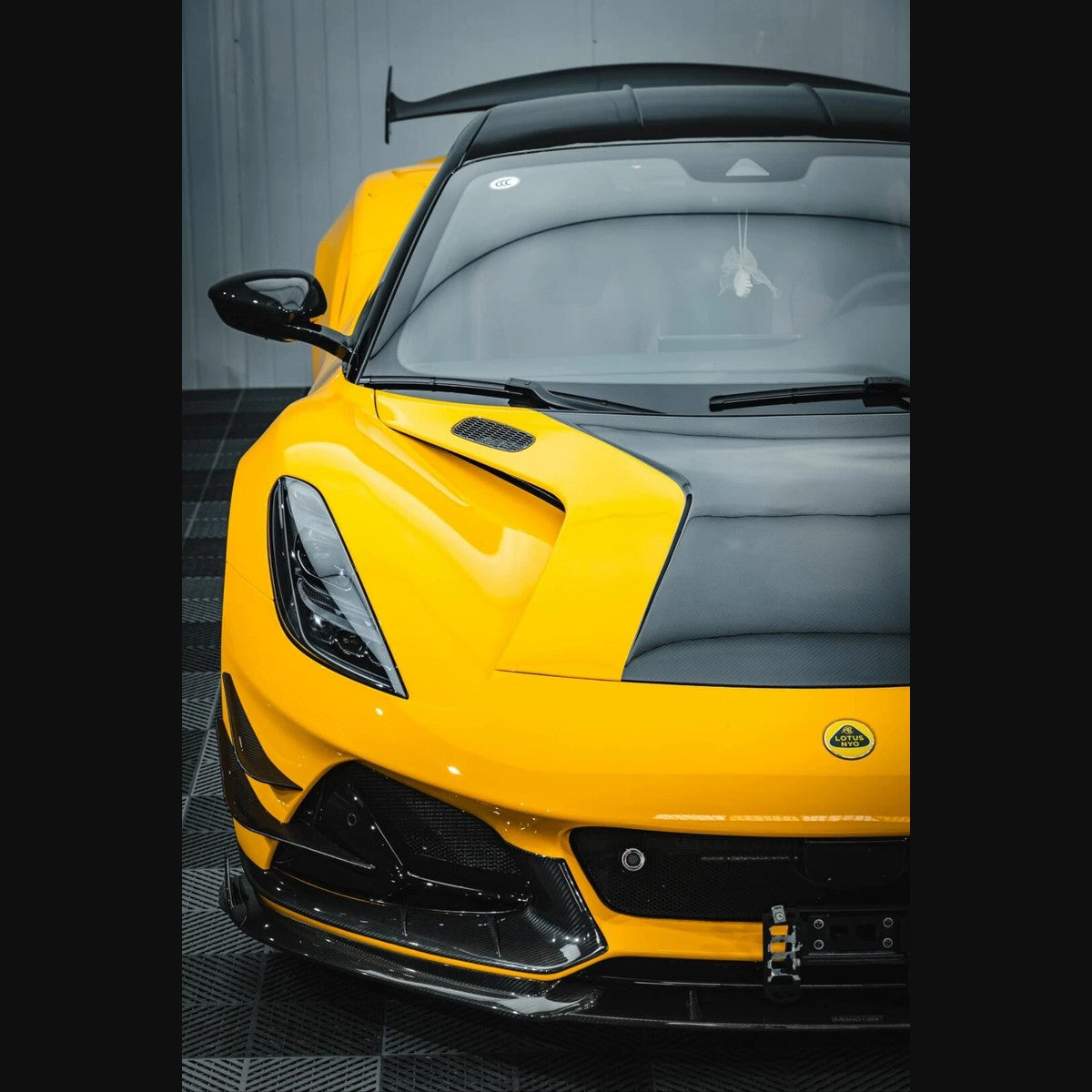 Lotus Emira Monotek Dry Carbon Fiber Aero Kit – Front Lip / Side Skirts / Rear Lip / Spoiler / Air Blades / Door Sills / Hood